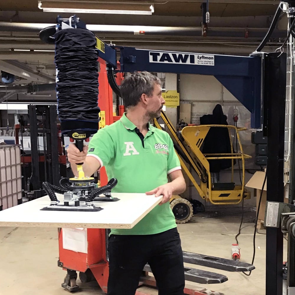 Articulating Jib Arm