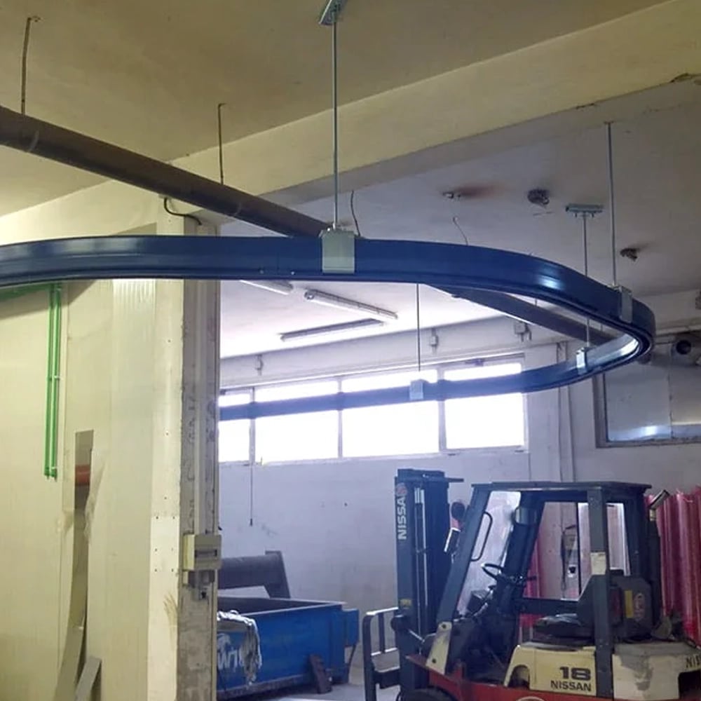 Monorail and Curves