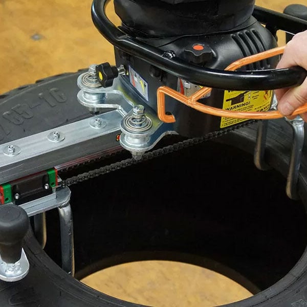 Lifting Heavy Tires with an ergonomic vacuum lifter