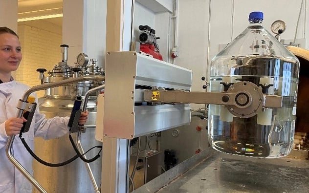 TAWI Canister Lifters can handle any object with ease.