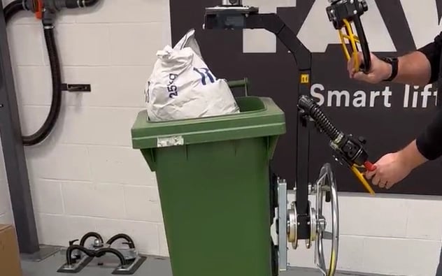 TAWI Plastic Component Handling can lift and move the smallest of parts