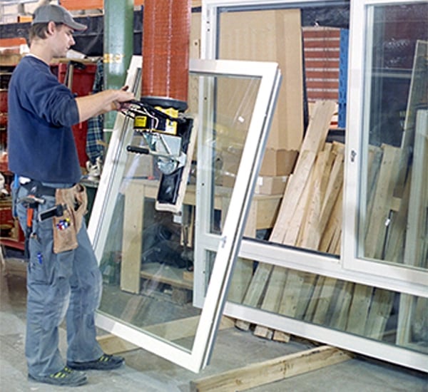 TAWI Multi-Functional Lifter für das Handling von Glas