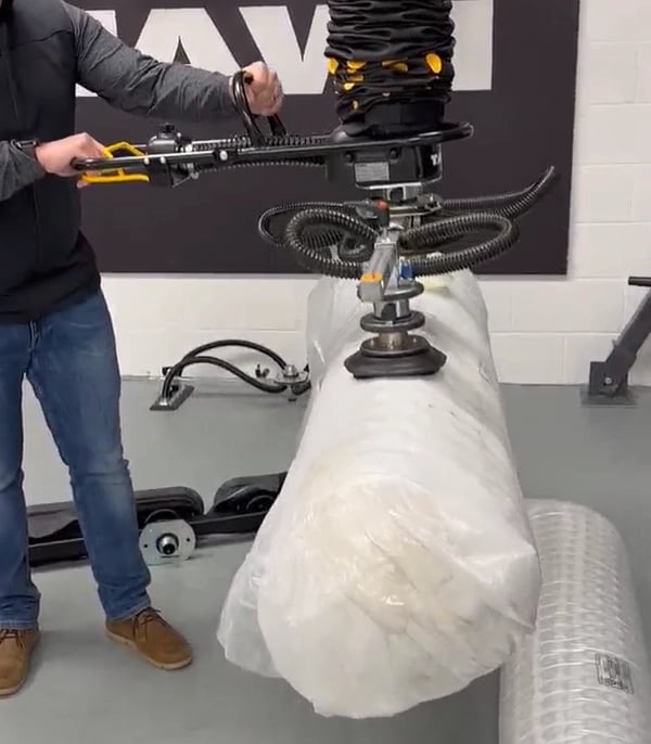 TAWI Multi-functional Lifer Handles Heavy Rolls Easily