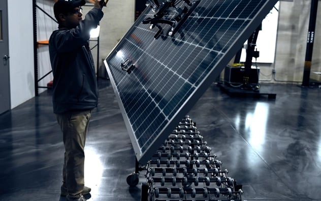 Manipulador a Vácuo Multifuncional para Manipulação de Energia Solar TAWI