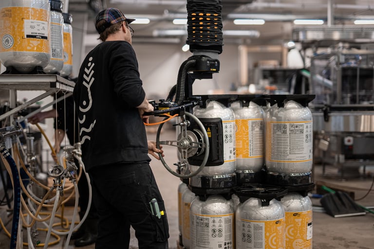 Eliminating heavy kegs lifting at Dugges Brewery