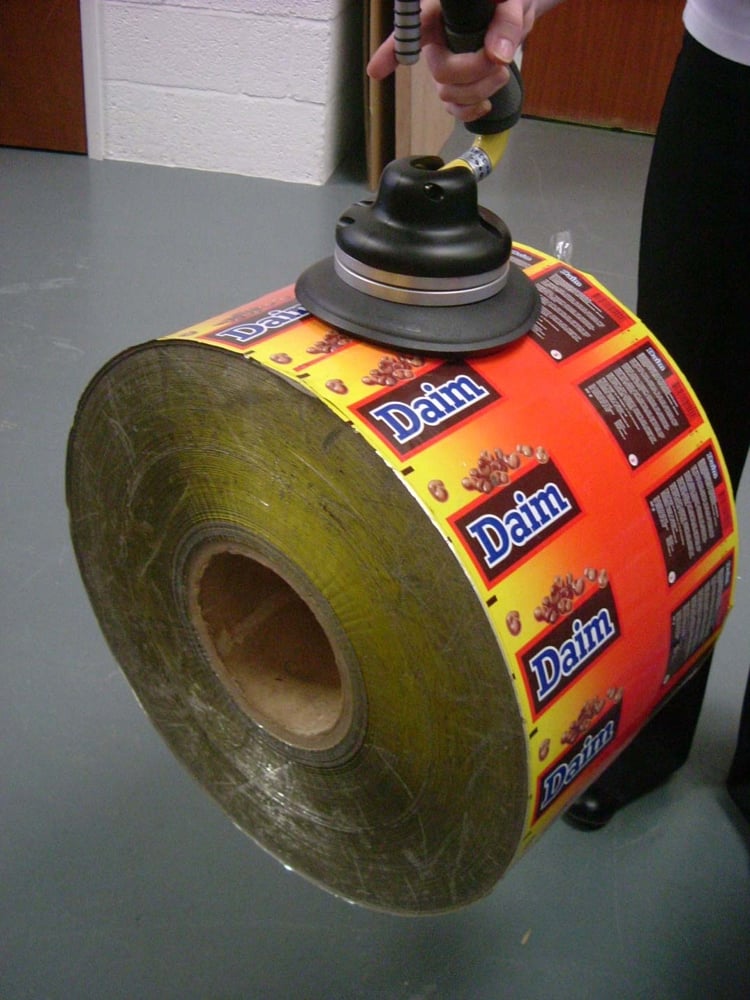 Lifting reels with TAWI Vacuum Lifter