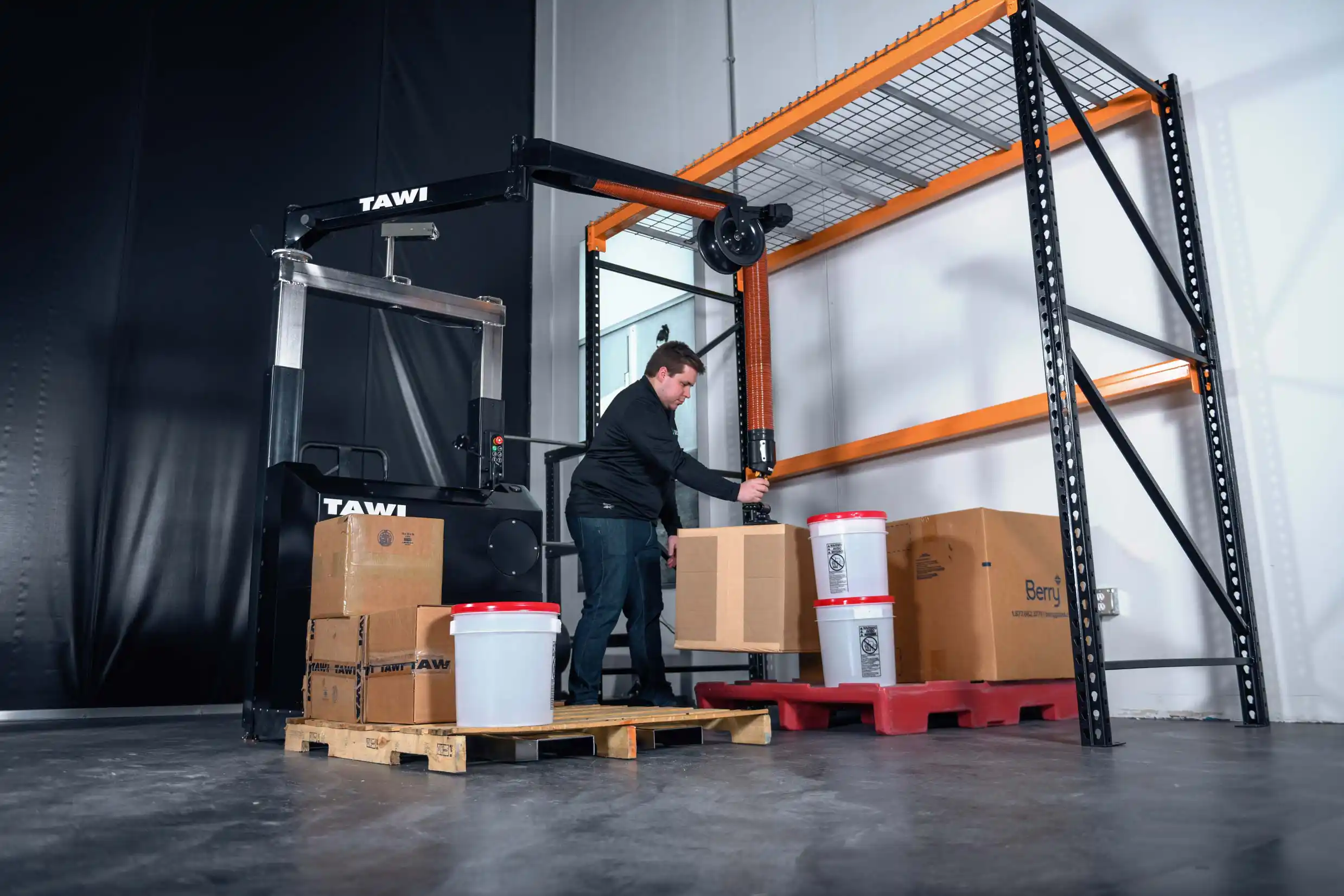 高效成本控制的物料搬运搬运系统| TAWI 泰威